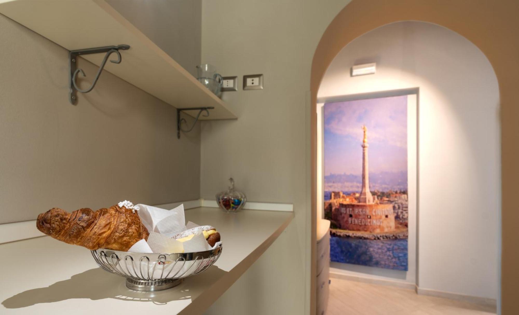 Conte Cavour Hotel Messina Kültér fotó
