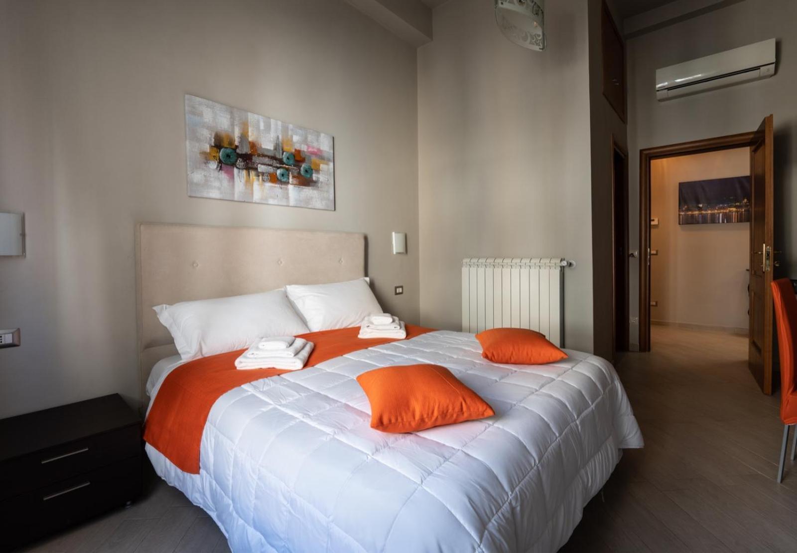 Conte Cavour Hotel Messina Kültér fotó