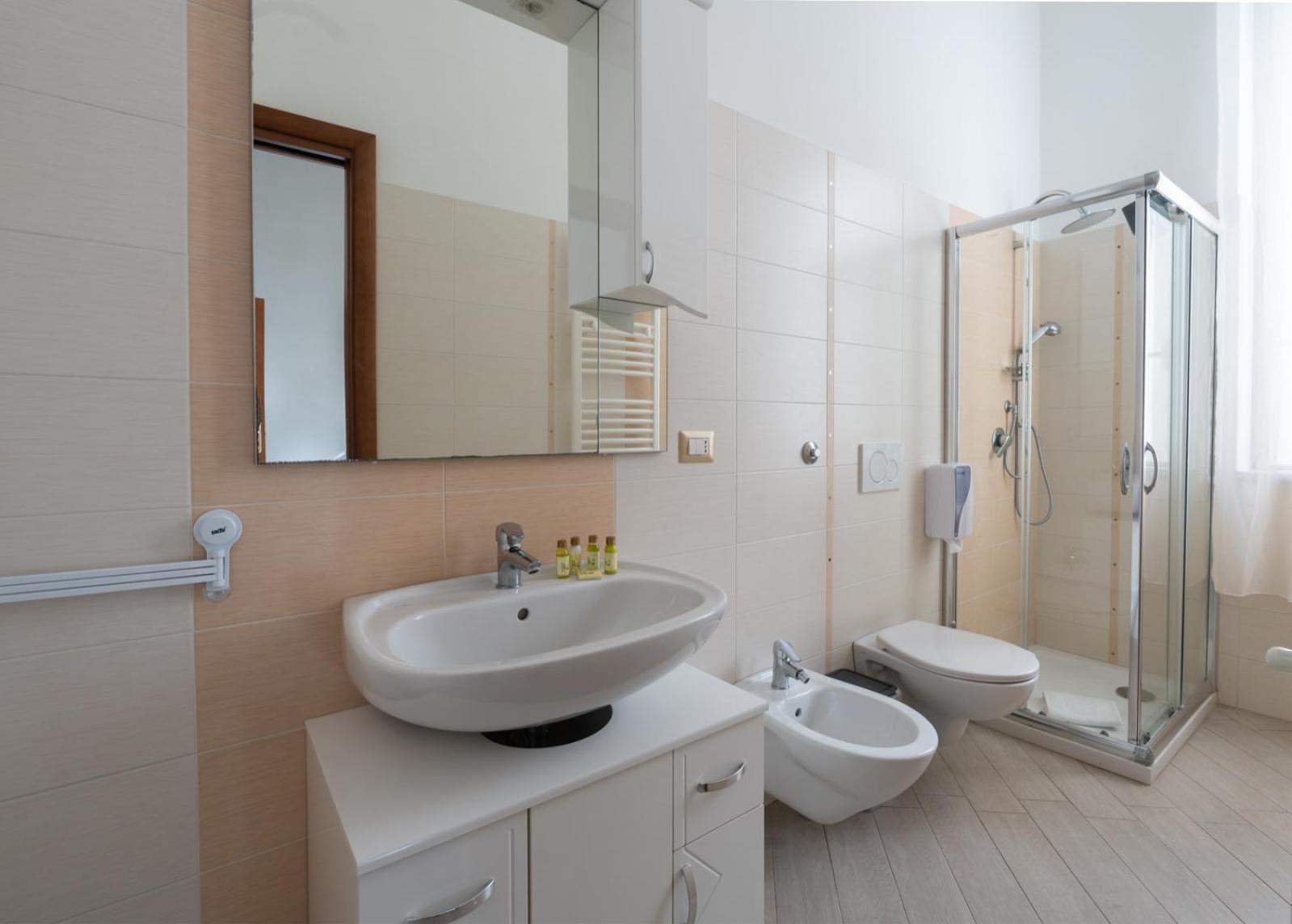 Conte Cavour Hotel Messina Kültér fotó